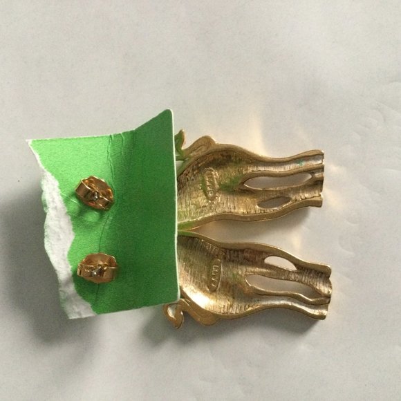 Avon Giraffe Earrings Vintage Dangle Jungle Animal White Enamel Spots - Picture 4 of 4